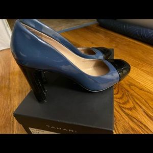 TAHARI two tone heels